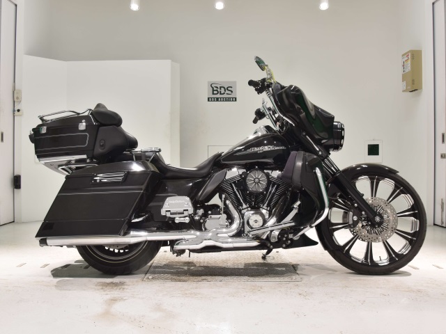HD ELECTRA GLIDE FLHTCU1690 2011