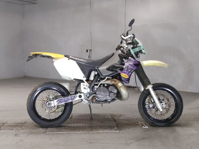 Suzuki RMX250S