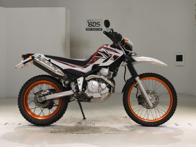 Yamaha SEROW XT250 2017