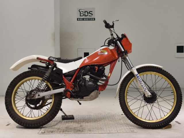 Honda TLR200 1983