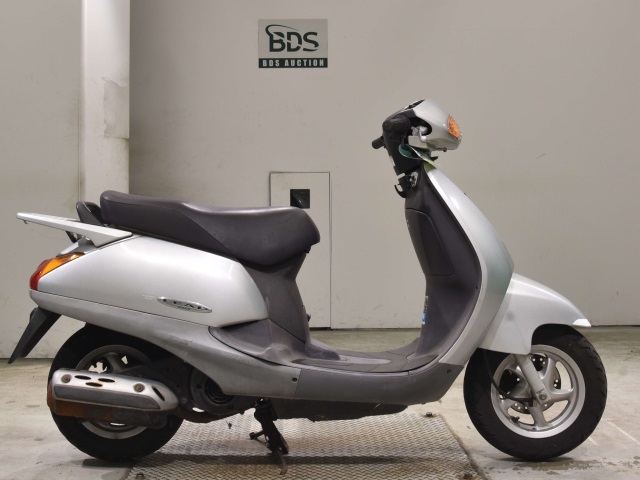 Honda LEAD100 2001