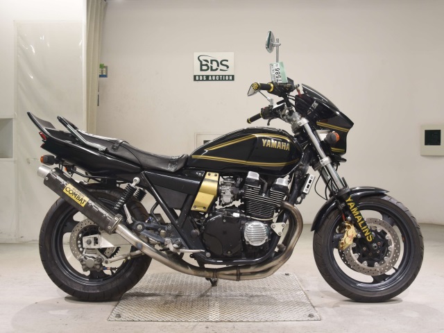Yamaha XJR400 2000