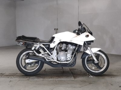 Suzuki GSX250S KATANA