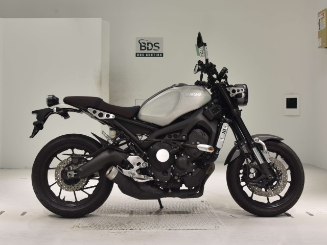 Yamaha XSR900 2016
