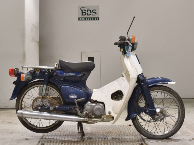 Honda C90 1993