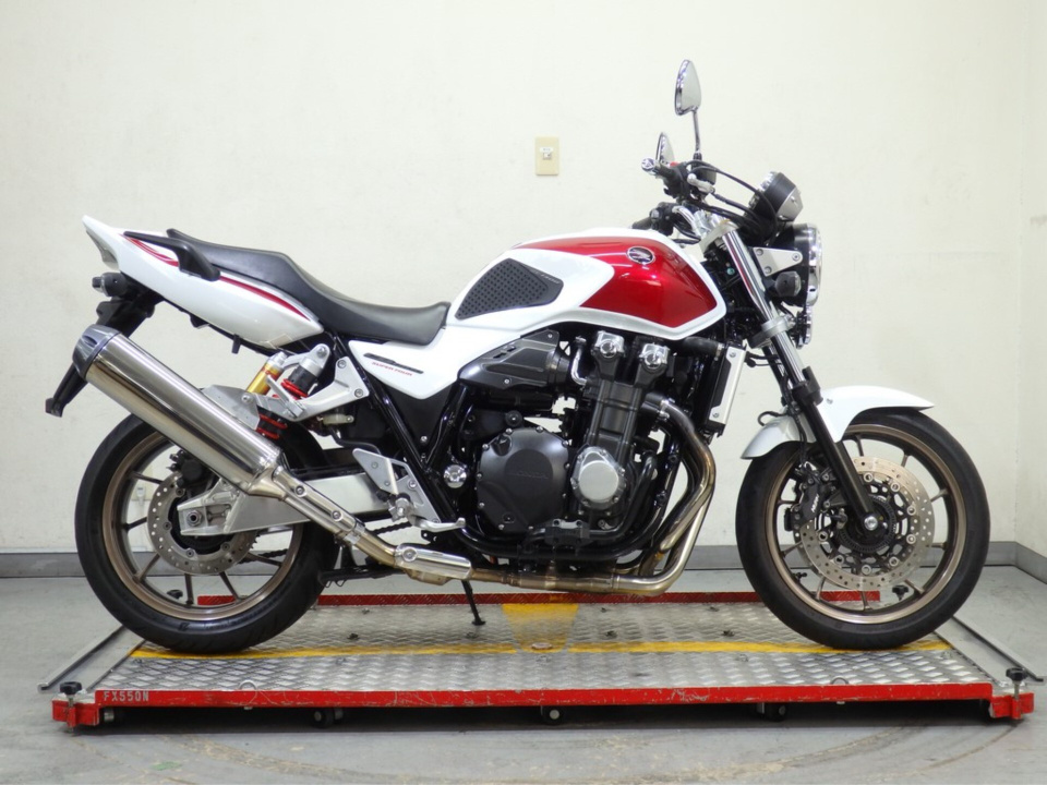 Honda CB1300SFA 2015
