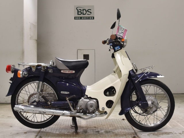 Honda C90 2002