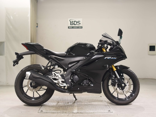 Yamaha YZF-R15 2022