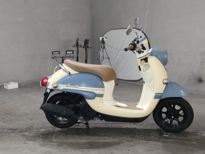 Yamaha VINO50 2022