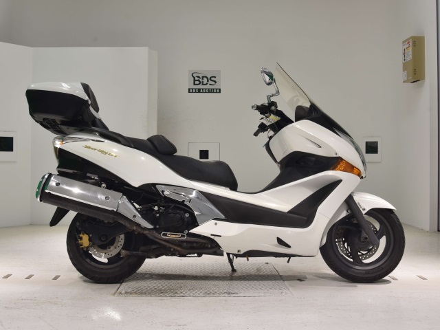 Honda SILVERWING600GT 2011