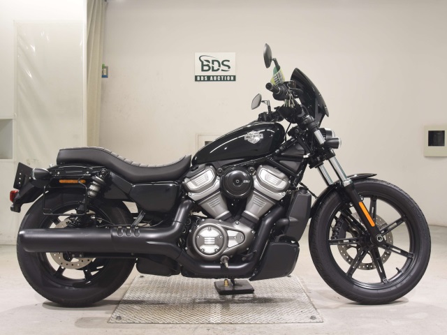 HD RH975 2024