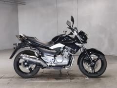 Suzuki GSR250