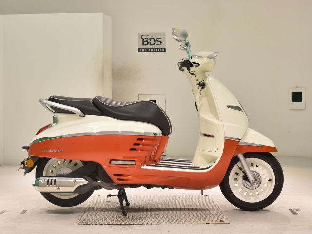 Peugeot JANGO 125A 2019