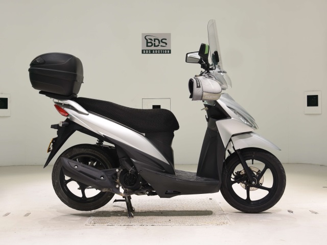 Suzuki ADDRESS V110