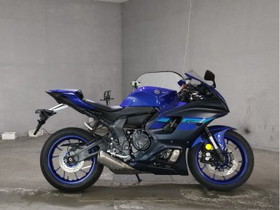 Yamaha YZF-R7 2025