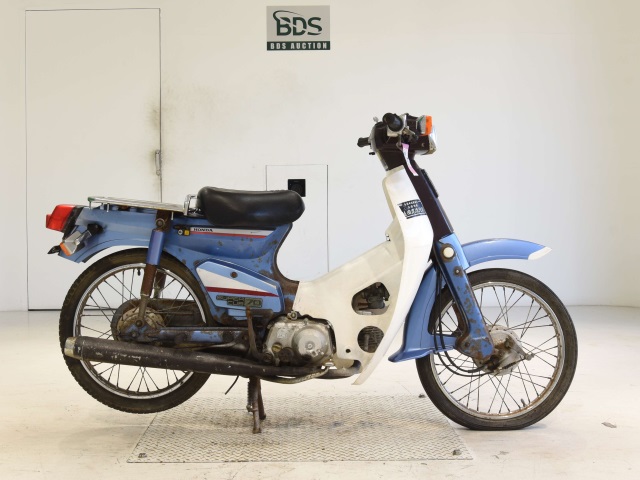 Honda C70 1982