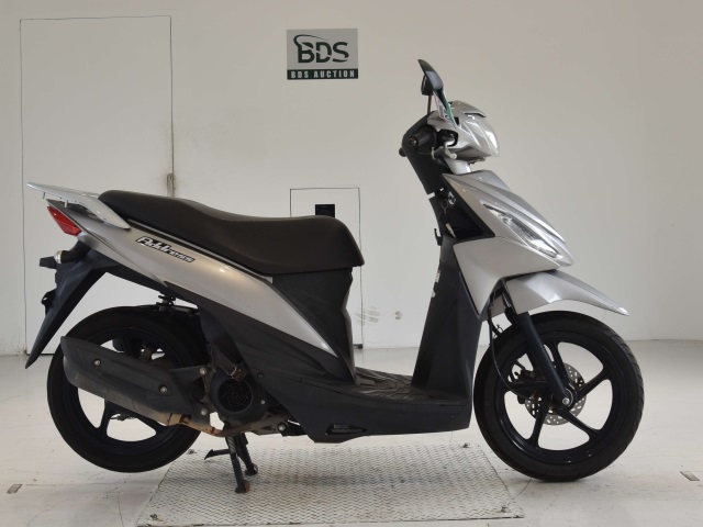 Suzuki ADDRESS V110
