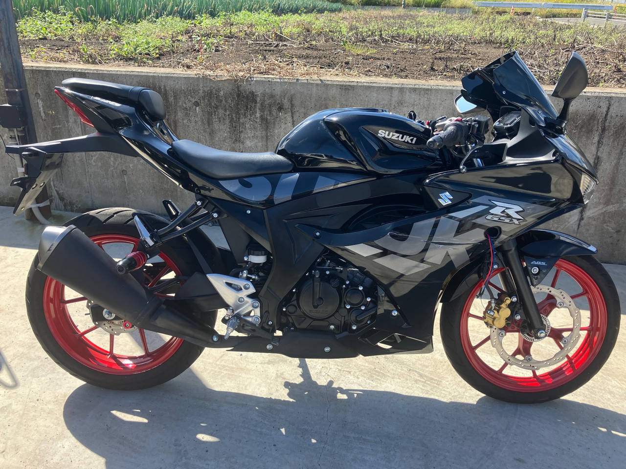 Suzuki GSX-S125