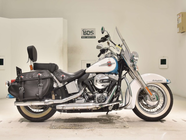 HD HERITAGE FLSTC1690 2017