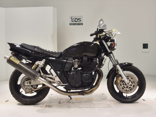 Yamaha XJR400 2000