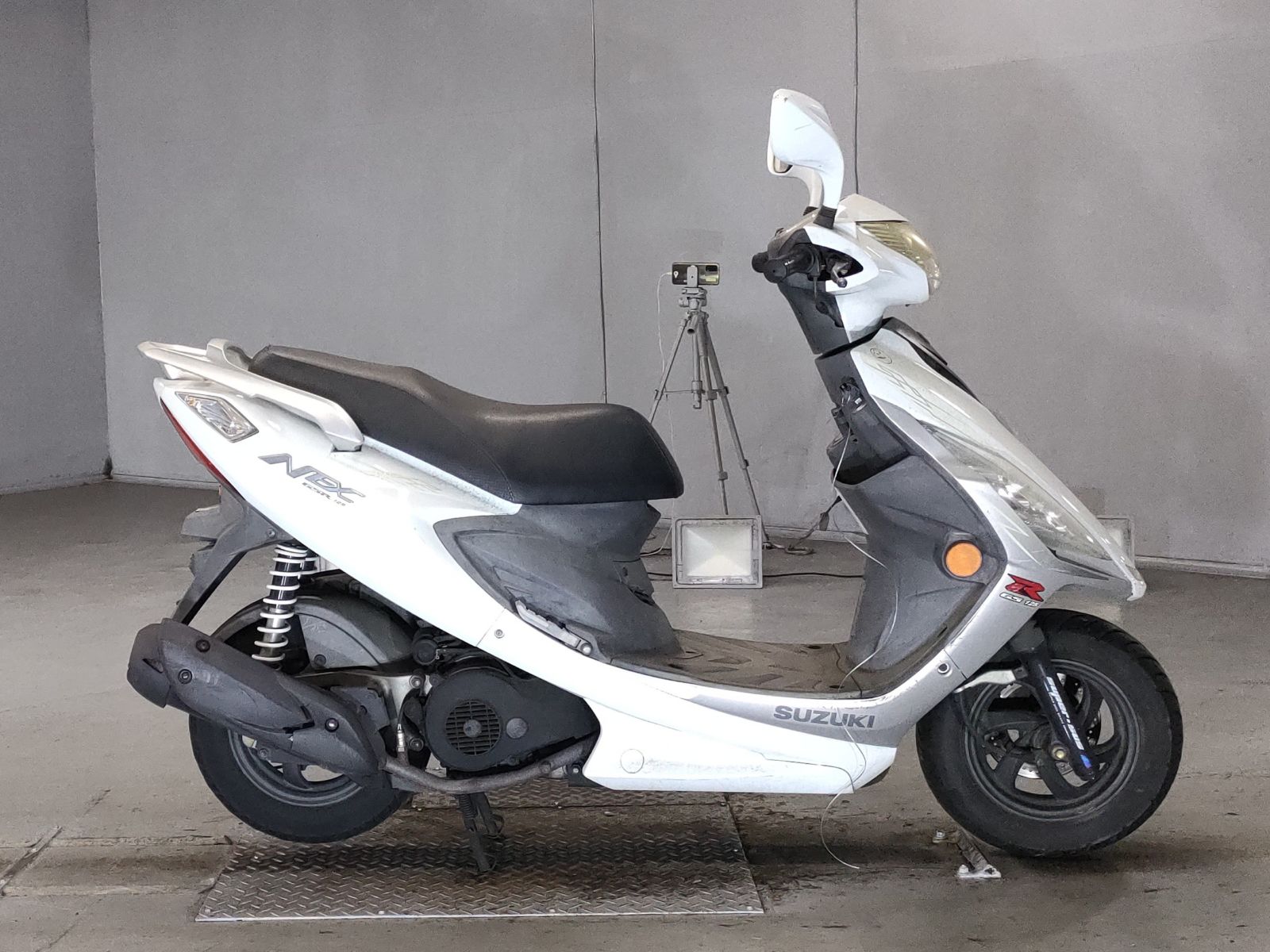 Suzuki GSR125 2009