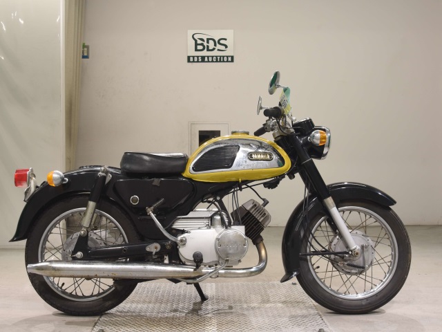 Yamaha A7