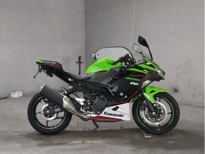 Kawasaki NINJA400 2021