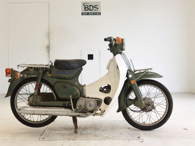 Honda C50 1976