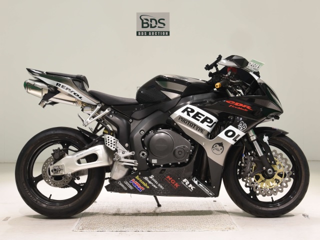 Honda CBR1000RR 2006