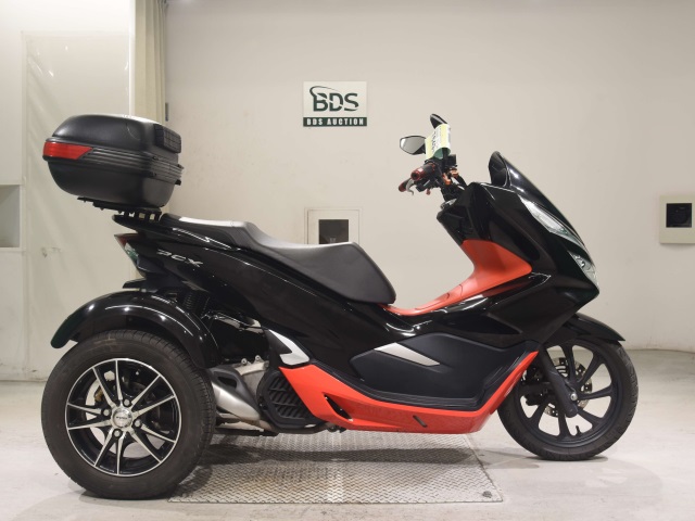 Honda PCX150 TRIKE 2019