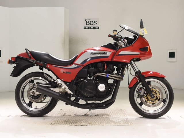 Kawasaki GPZ1100 1984
