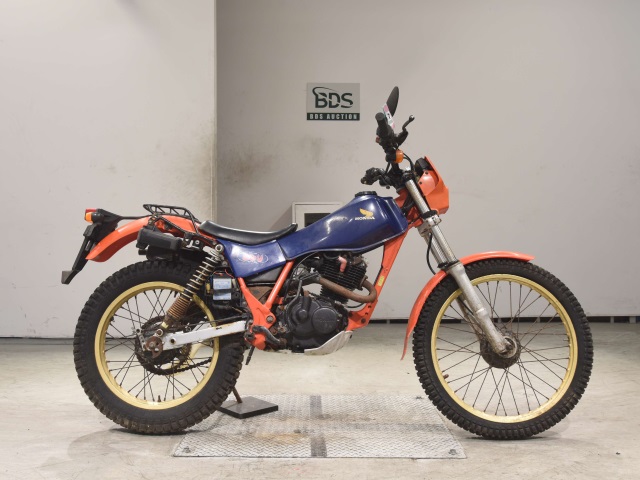 Honda TLR200 1983