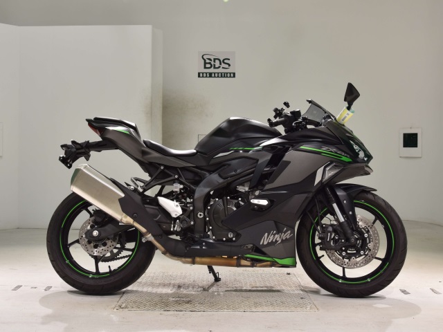 Kawasaki ZX-4R 2023