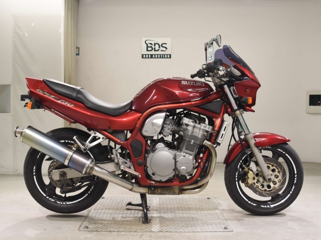 Suzuki GSF750 1996