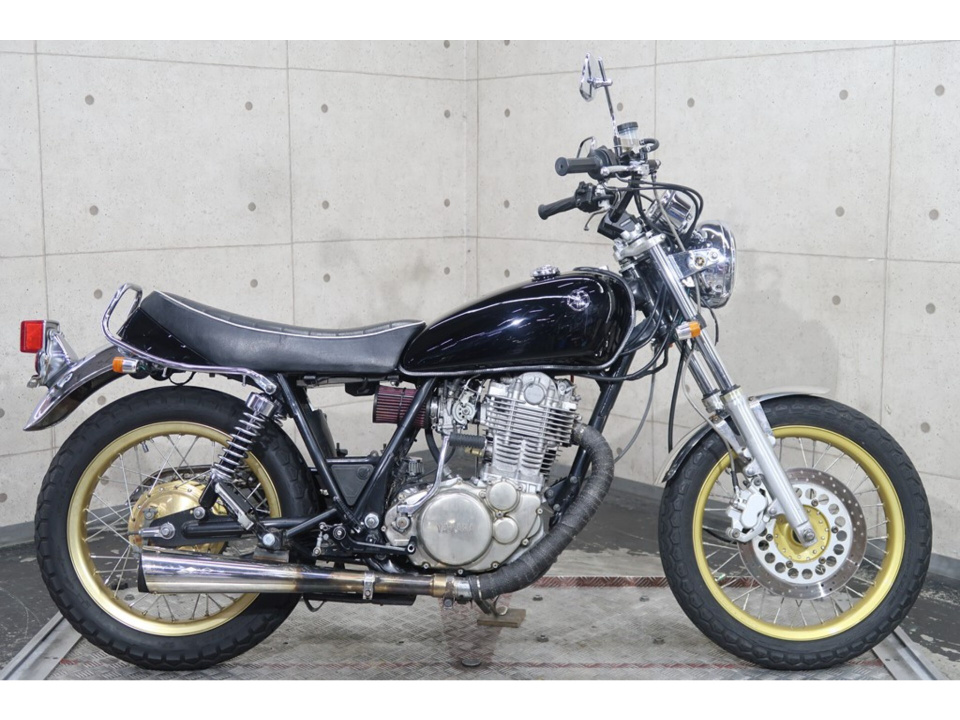 Yamaha SR400 2003
