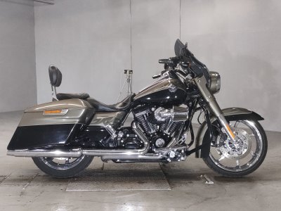 HD FLHRSE1800 CVO 2014