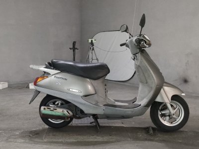 Honda LEAD100 2001
