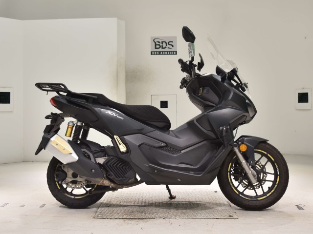 Honda ADV 160 2023