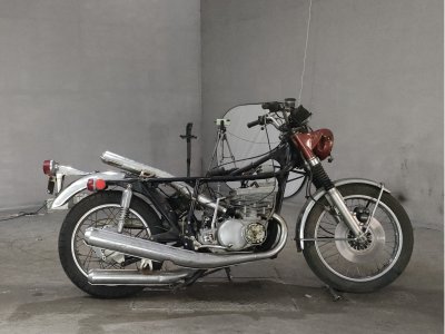 Suzuki GT550