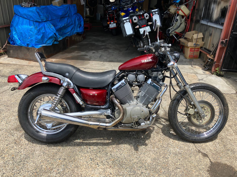 Yamaha XV400VIRAGO 1987