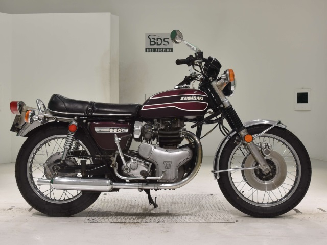Kawasaki W3 1974