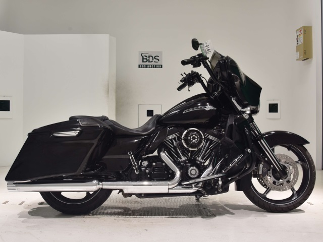 HD STREET GLIDE FLHXSE1800 2016