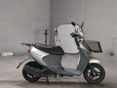 Suzuki LETS4