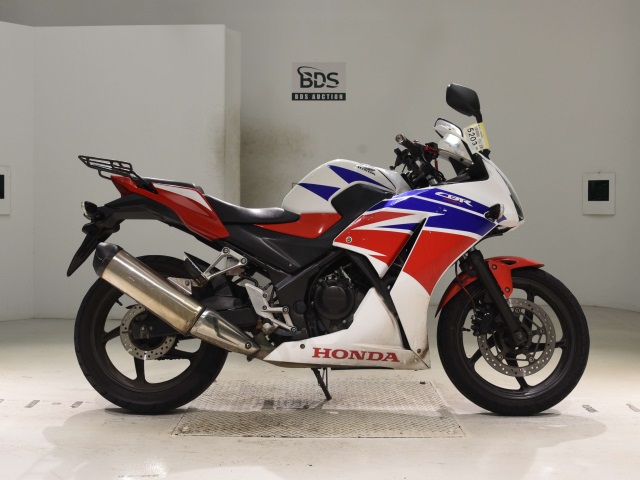 Honda CBR250R 2015