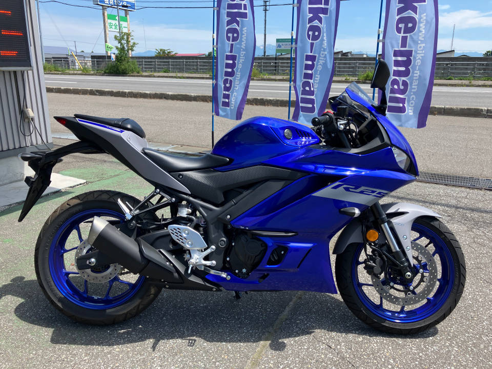 Yamaha YZF-R25A 2021