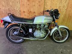 Suzuki GSX250 KATANA
