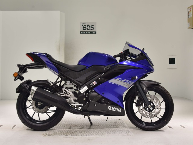 Yamaha YZF-R15 2021