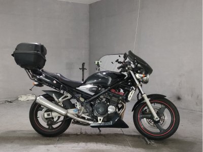 Suzuki BANDIT250V