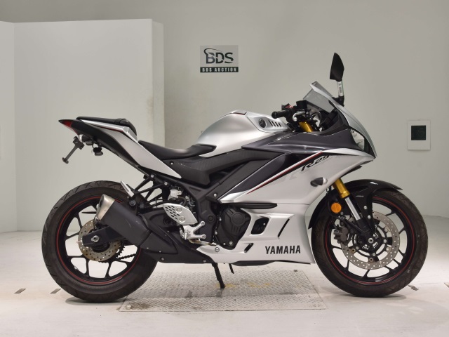 Yamaha YZF-R25A 2020