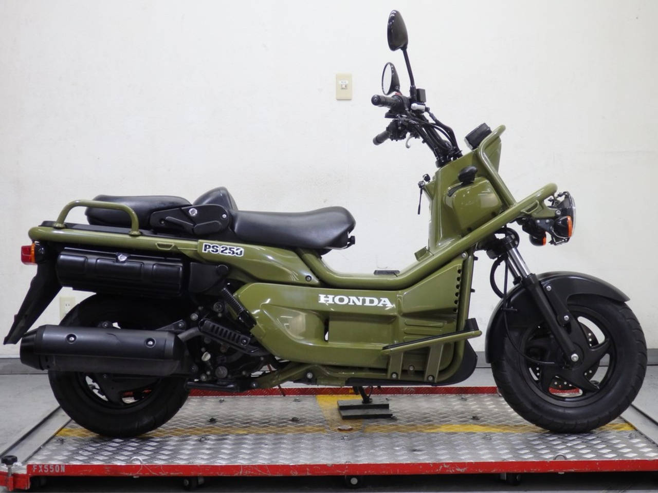 Honda PS250 BIG RUCKUS 2006